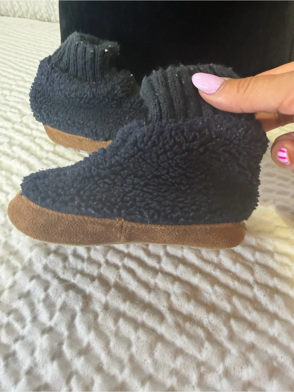 Lands' End Black Sherpa Boot Slippers with Brown Sole